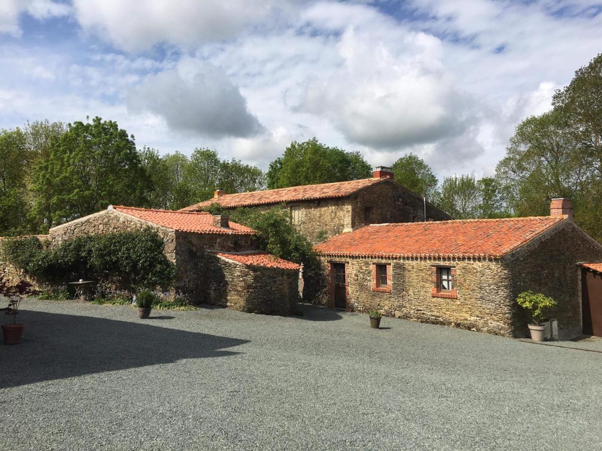 Le Nichoir Hotell Les Essarts  Exteriör bild